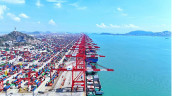 数智港口的“翻译官”